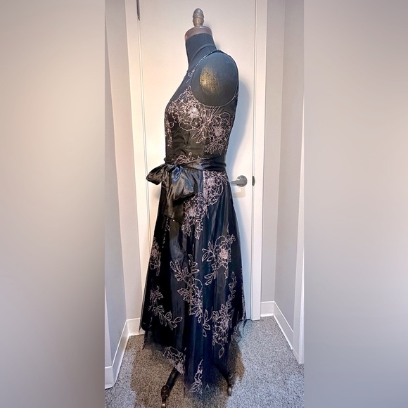 Laura Cocktail Dress Black with Rose Gold Glitter Size 10 - Picture 3 of 9